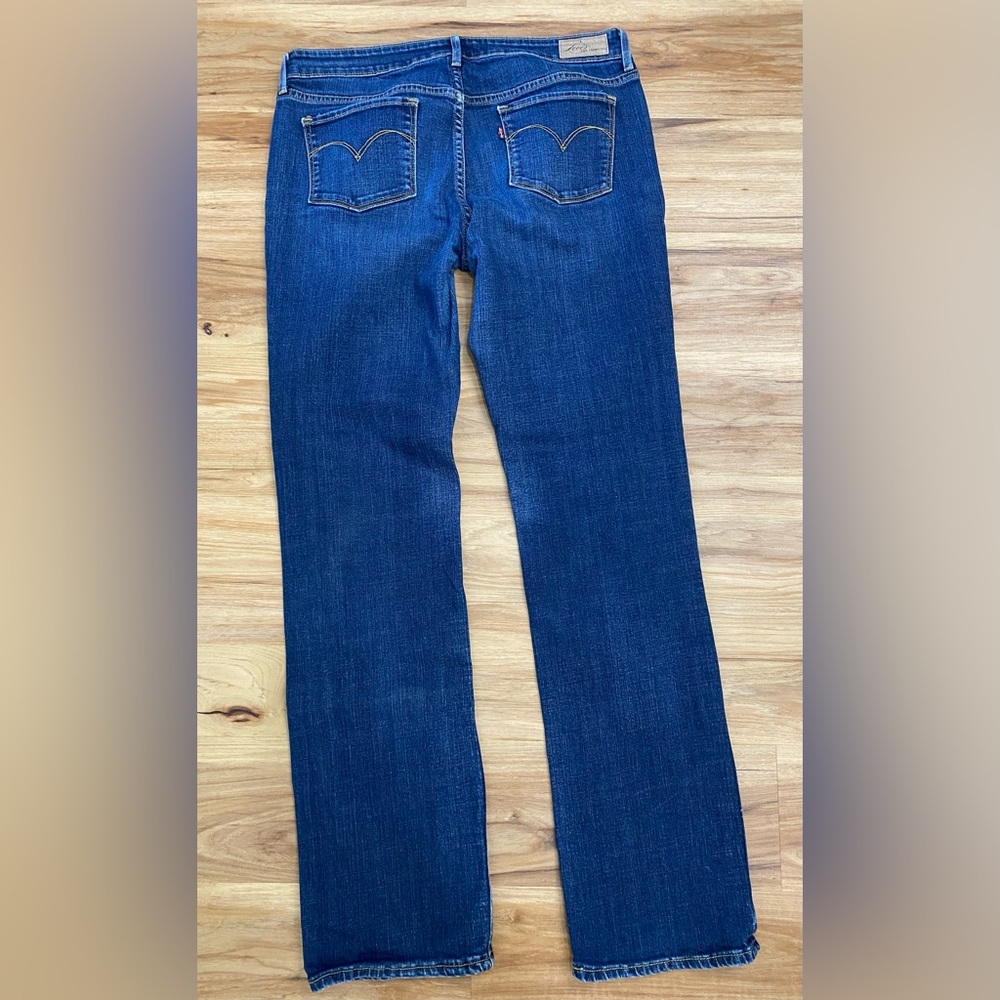 Levi’s Slight Curve Jeans